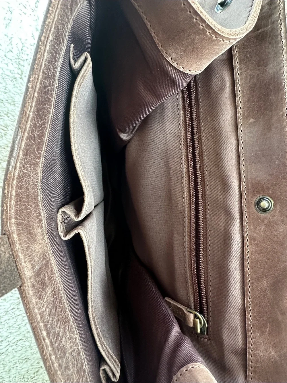 Vintage-Style Brown Leather Backpack with Front Flap